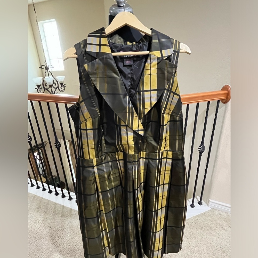 Stacy Adams Women's SLEEVELESS PLAID  DRESS, VINTAGE 90s MIDI LENGTH SIZE 18